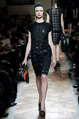 Look 11
